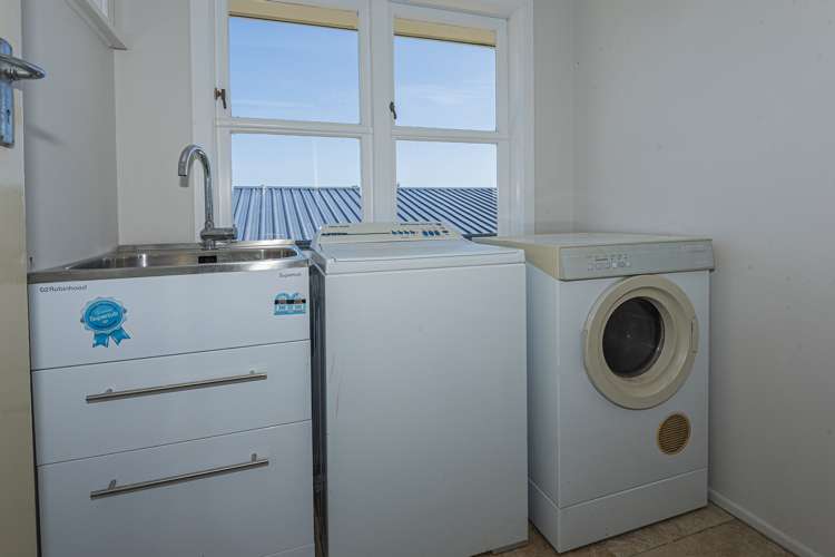 4 Taha Road Kauri_11