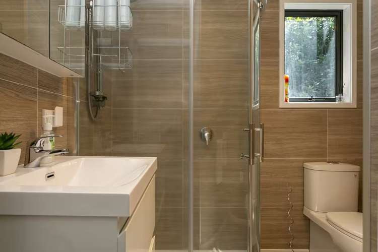 24 Brunette Drive Acacia Bay_12