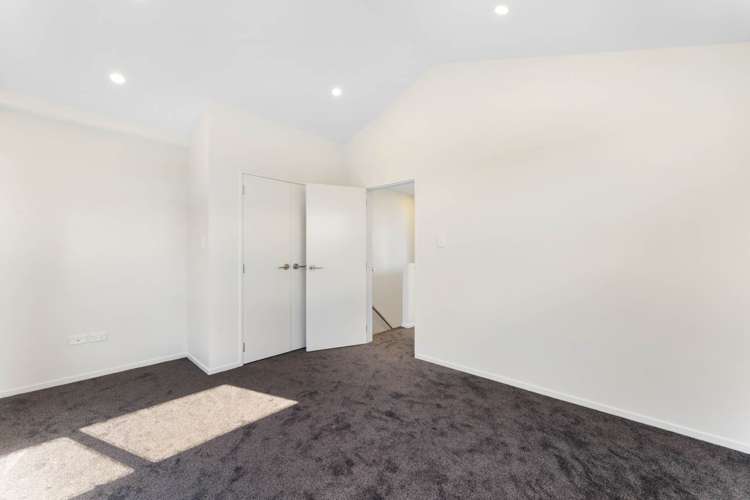 5 /7 Beverly Place New Lynn_6