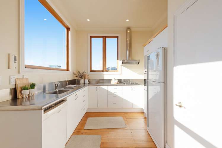 18 George Street Thorndon_6