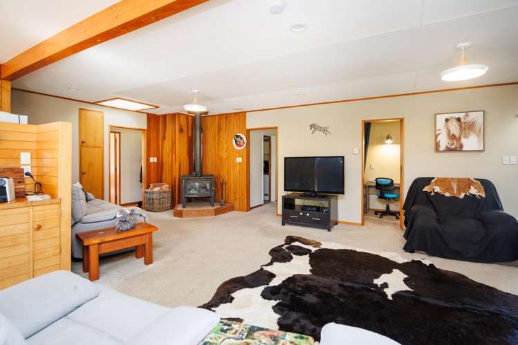 2373 Pohangina Valley East Road Pohangina Valley_20