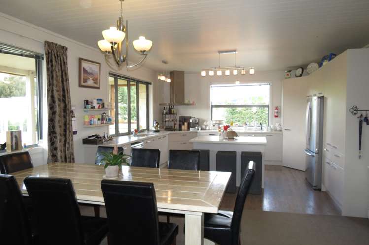 325 Riverbank Road Wanaka_24