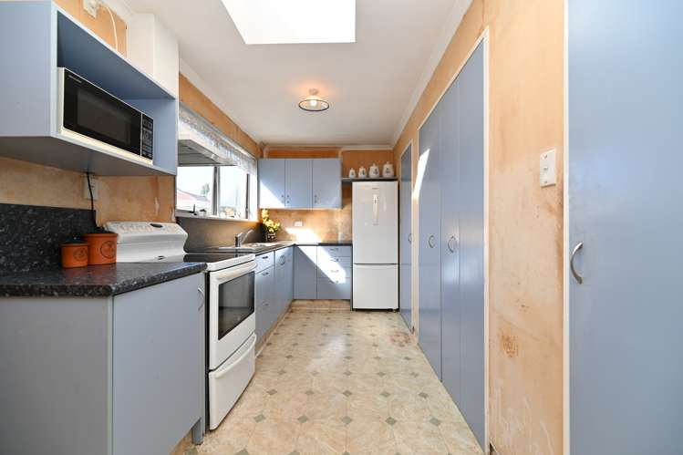 2/27 Coverdale Street Onekawa_1