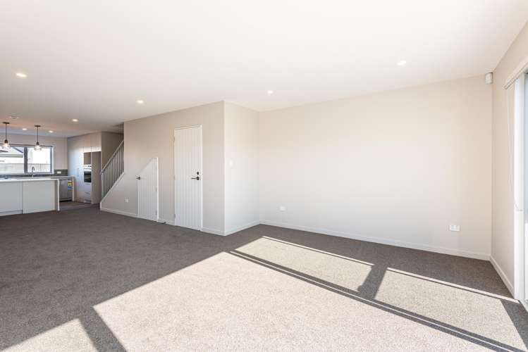 5 Kakapo Lane Redwood_11