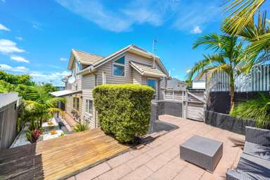 457A Ellerslie Panmure Highway_2