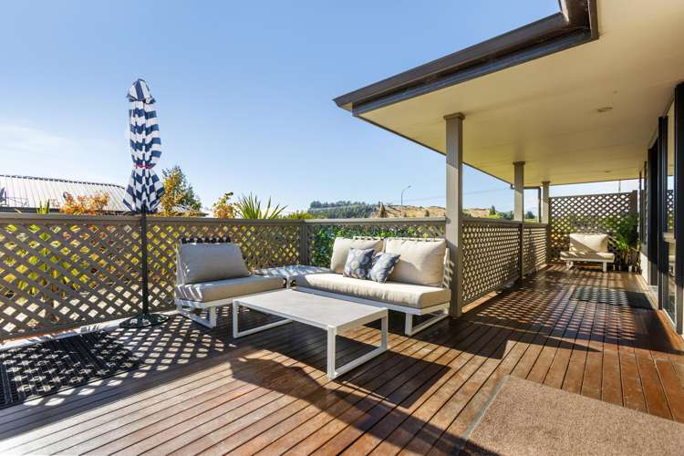 21 Frye Crescent Albert Town_13