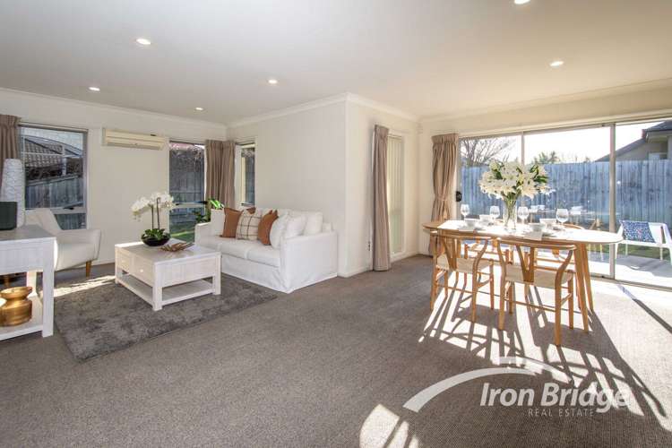 29 Mahuri Street Parklands_2