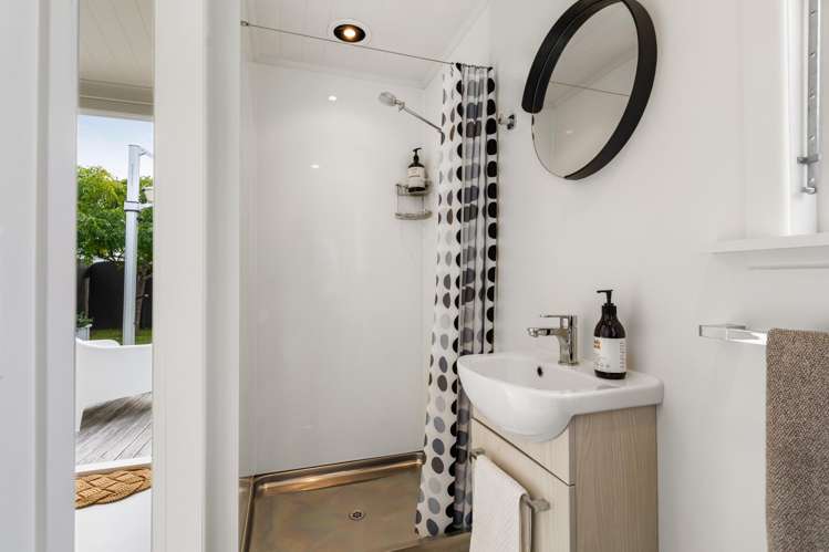 205a Ocean Road Whangamata_19