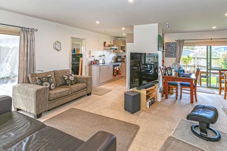 8/2 Mayfair Gardens Whitianga_4