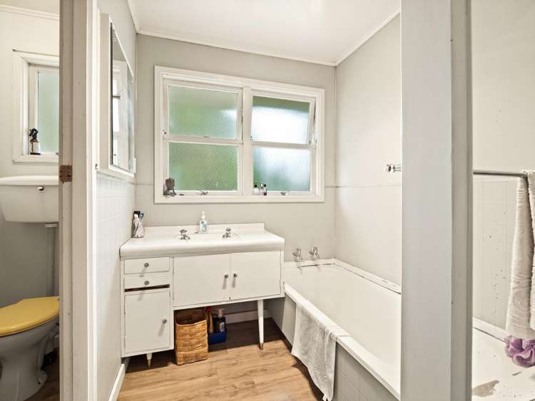 15 Middleton Road Kew_14