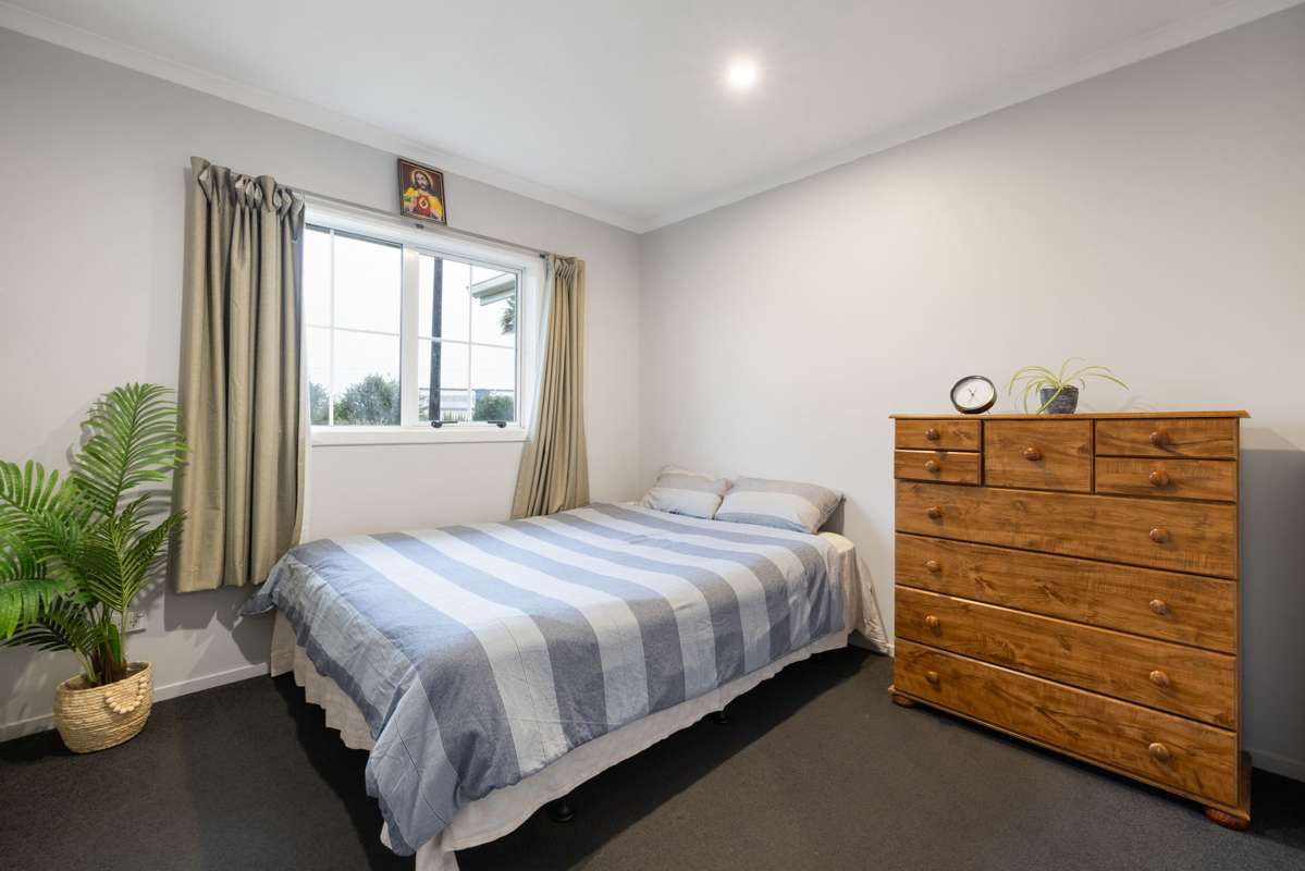 42 Queens Park Crescent_4