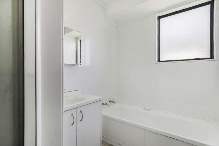 1/14 Etherton Drive Manurewa_9