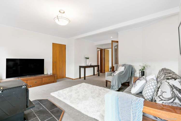 152 The Drive Epsom_2