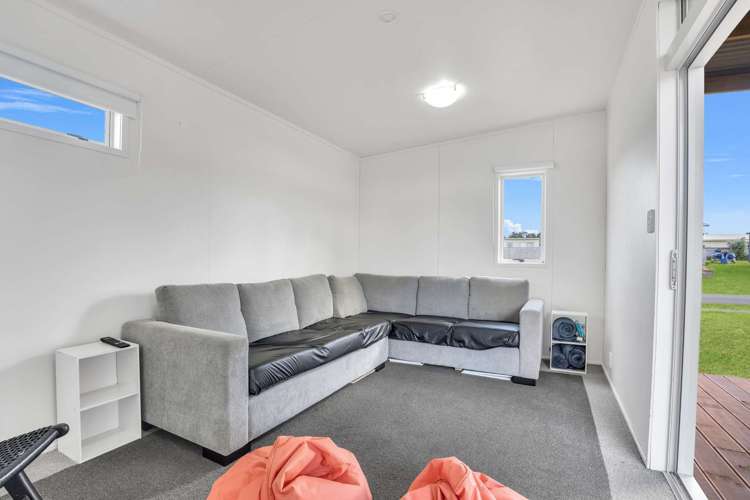 142 The Fairway Matarangi_20