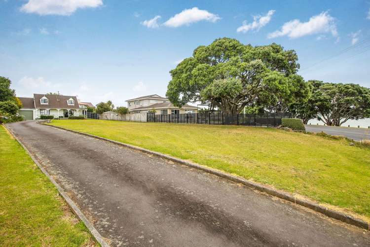 58 Kiwi Esplanade Mangere Bridge_3