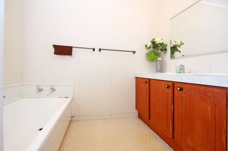 2/5 Rogers Road Manurewa_8