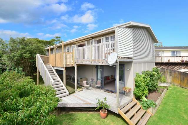 38 Fidelis Avenue Snells Beach_1