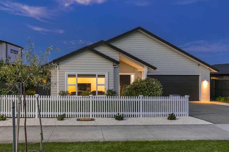 64 Colonial Drive Silverdale_39