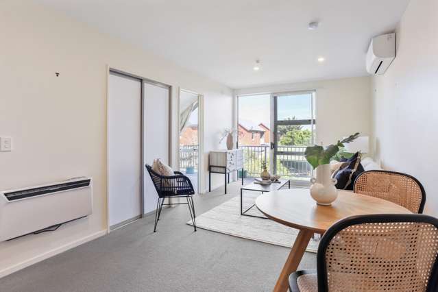 16/14 Brougham Street Addington_1