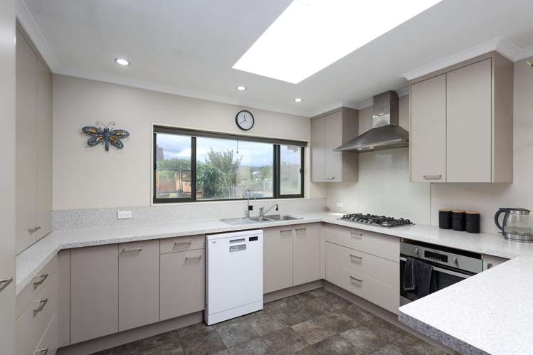 21 Whiting Drive Wakefield_1