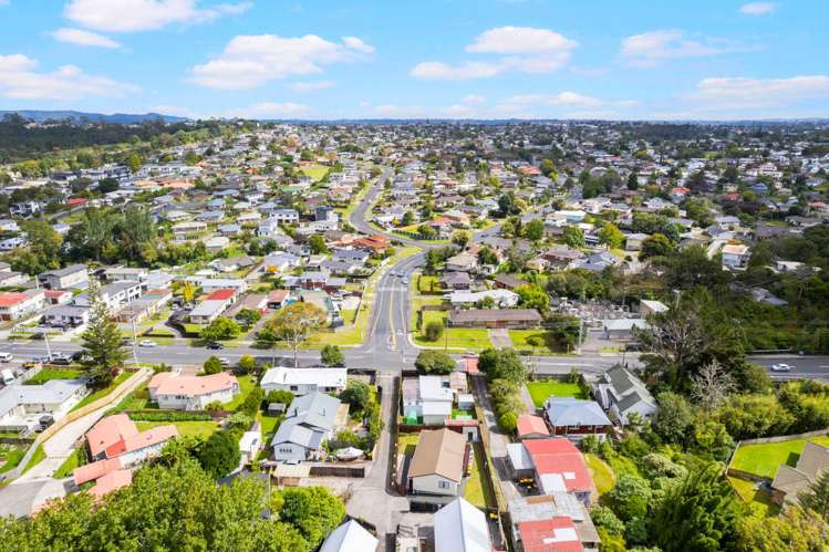 2/45 Sabulite Road Kelston_24