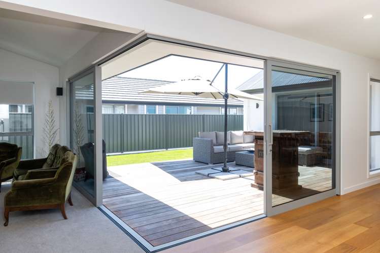 7 Rangataiki Place Awatoto_12