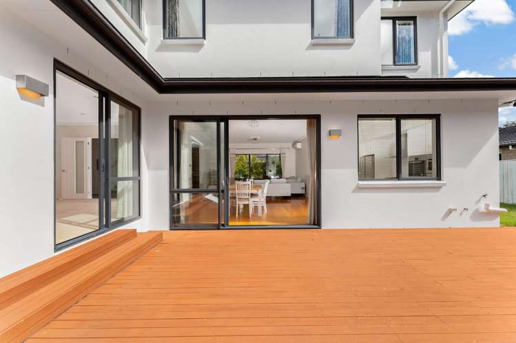 64 Harrowglen Drive Northcross_4