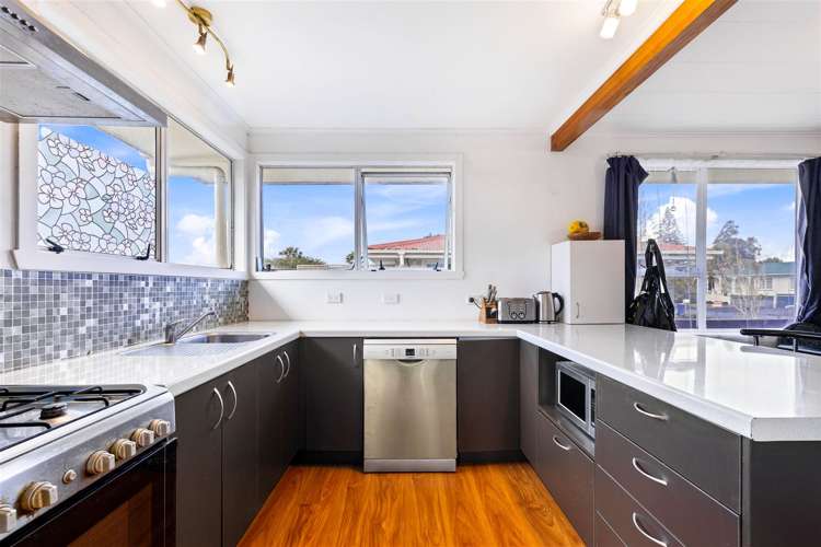 42 Jillian Drive Ranui_8