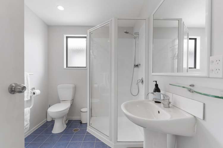 29/8 Soljak Place Mount Albert_11