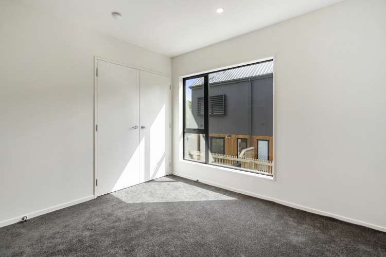 58 Ara Mara Hua Henderson_13