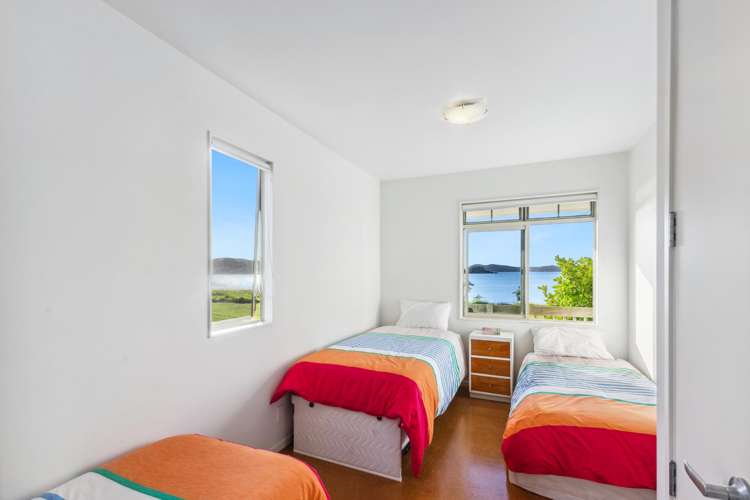 16A Riwhi Way Te Ngaere Bay_9