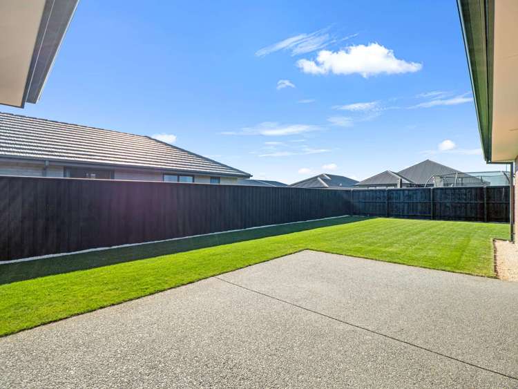 10 Weaver Street Woodend_16