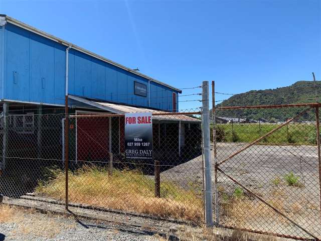 INDUSTRIAL YARD AND BUILDING GREYMOUTH WHARF