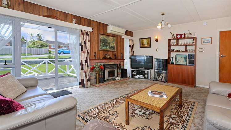 1/239 Edmonton Road Te Atatu South_4