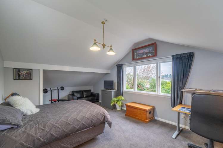 740 Queens Drive Waikiwi_17