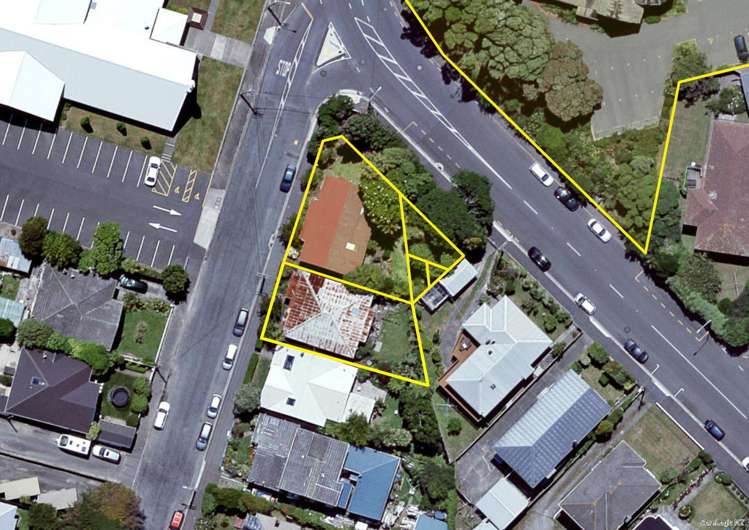 143 & 145 Moxham Avenue Hataitai_0