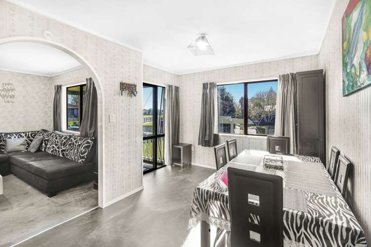 13 Karen Crescent Dinsdale_6