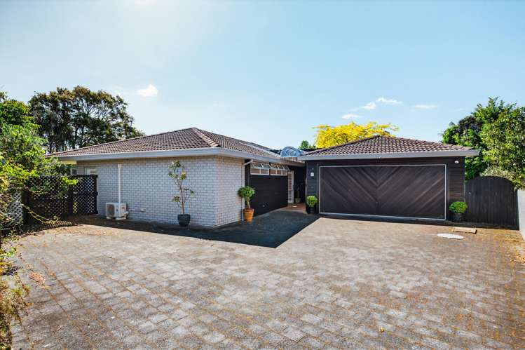 2/24 Napier Road Hilltop_24