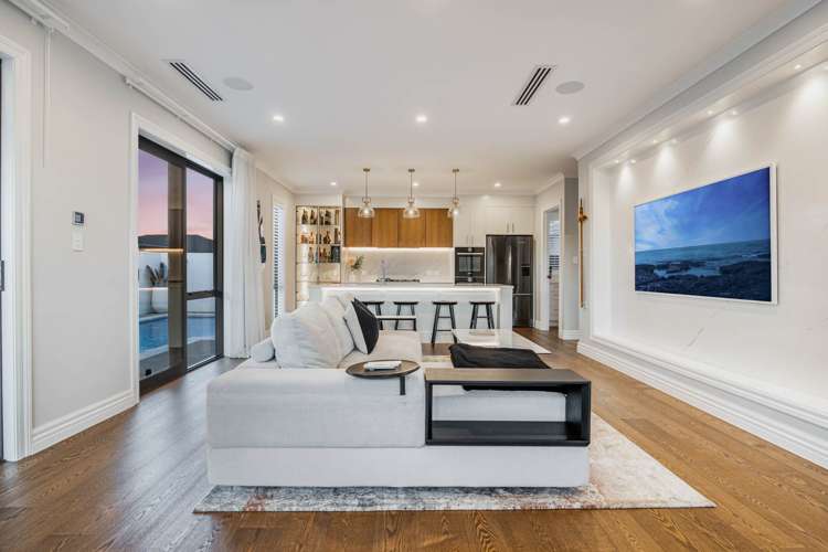 6 Karapapa Road Milldale_12