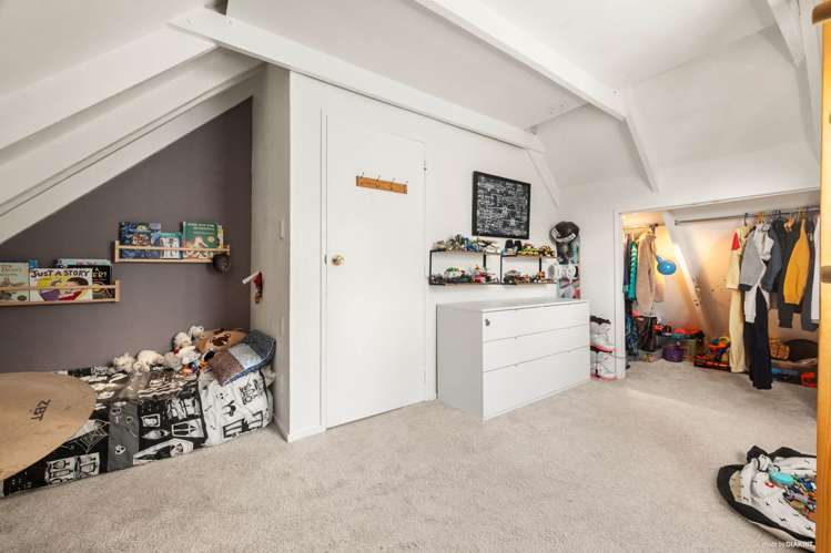 2/1 Mulberry Place Glenfield_6