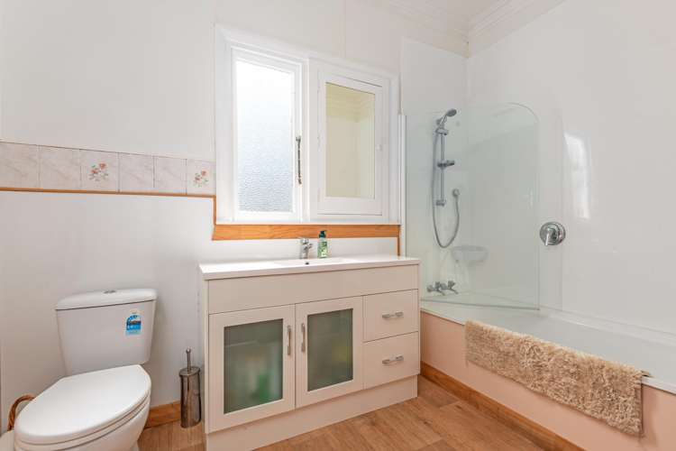 2 Lena Place Foxton_11