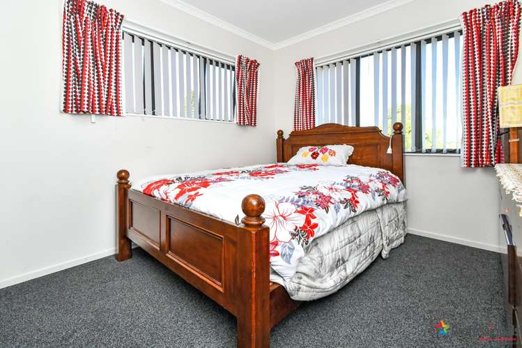 5D Clendon Place Manurewa_7