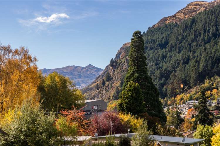 19 Hay Street Queenstown_12