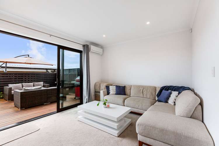 16 Pukewhero Rise Westgate_10