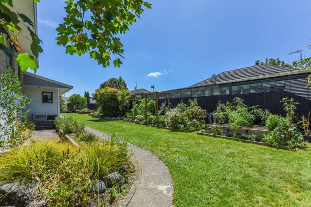 8 Bryant Road Brightwater_1