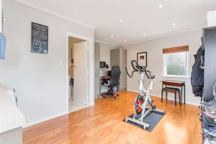 253 Rangatira Road Beach Haven_16