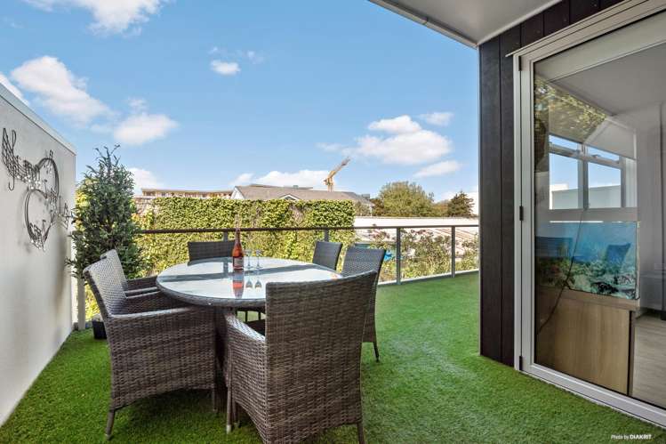 105/19 Bute Road Browns Bay_15