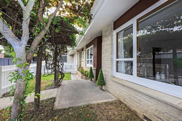 2/707 York Street Mahora_11