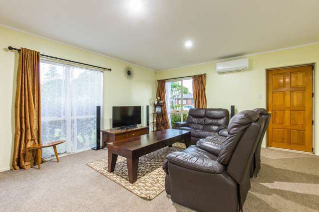 17 Settlers Cove Manurewa_1