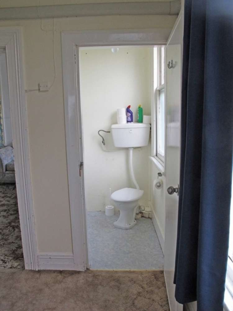 1 Lovelock Avenue North Dunedin_11